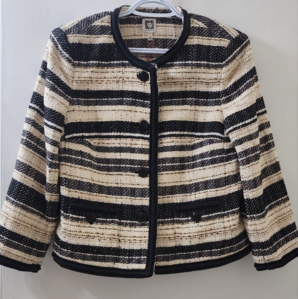 Anne Klein tweed jacket, size 10, striped.